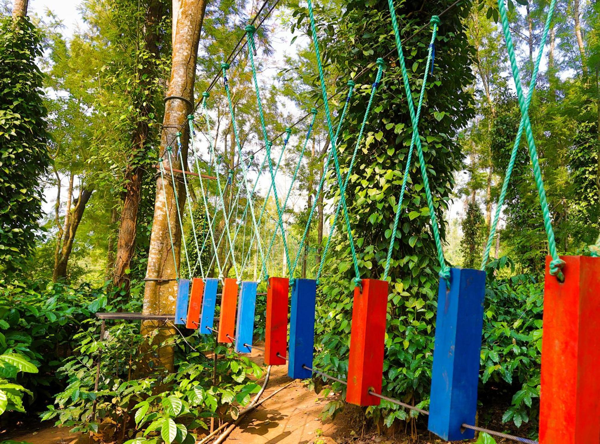The Grand Retreat - Chikmagalur Hotel Exterior foto