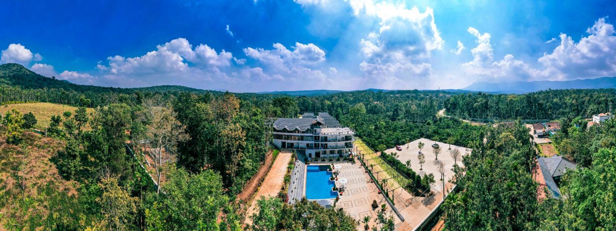 The Grand Retreat - Chikmagalur Hotel Exterior foto